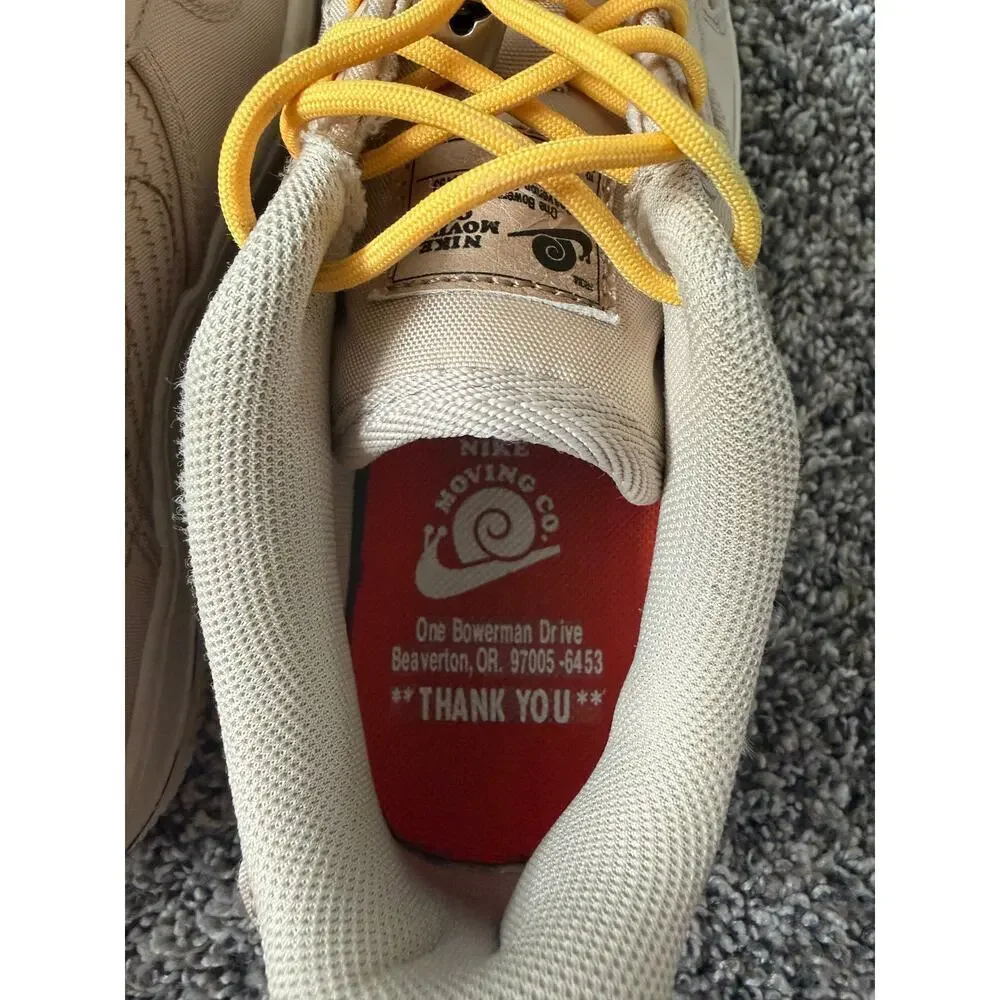 Nike Air Force 1 '07 LV8 'Moving Company- sanddrift' size 4.5Y